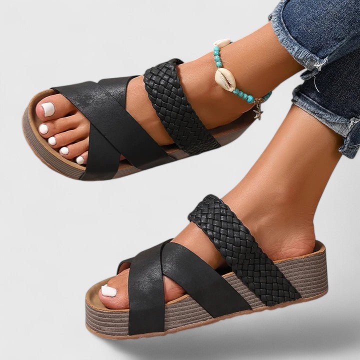 Zerayah | Orthopedic Sandals