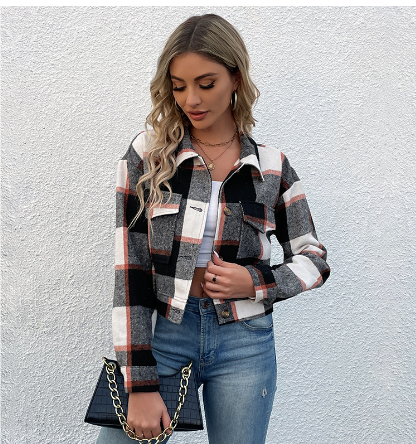 Jayden | Stijlvolle Croppped Geruite Jas