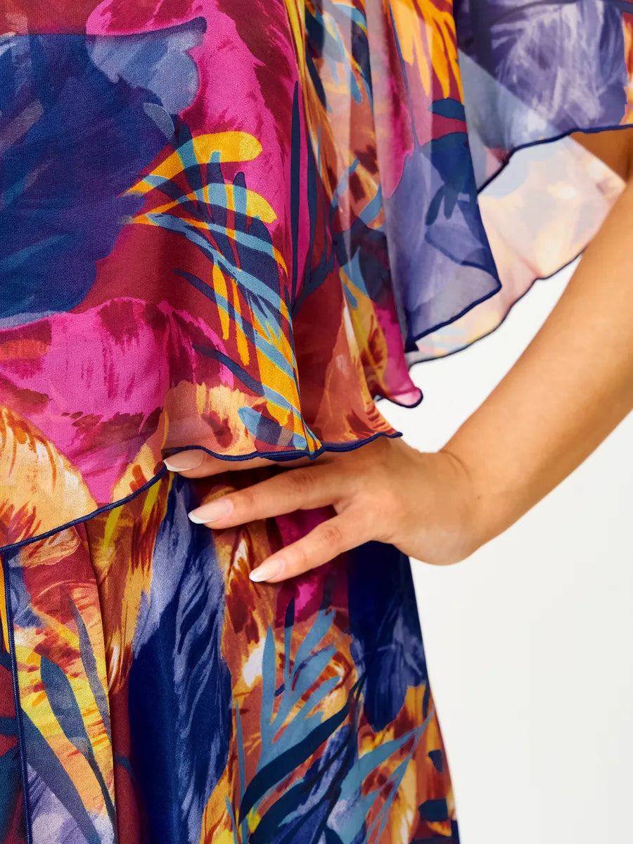 Yumi | Graceful Chiffon Dress